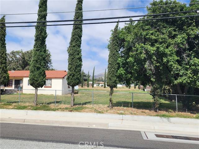 Banning, CA 92220,725 E Williams Street