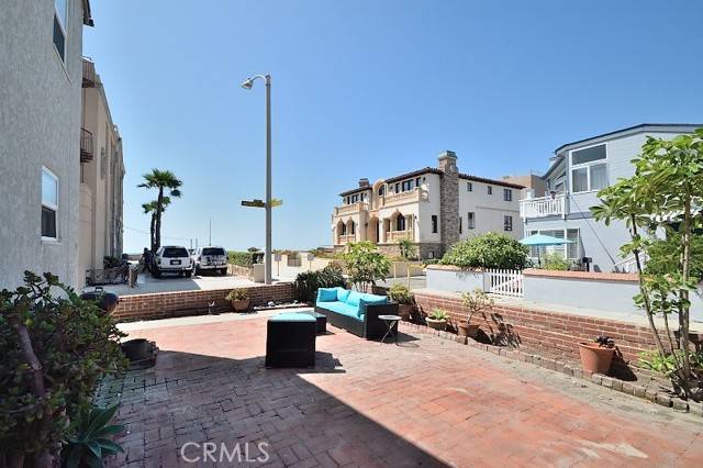 Hermosa Beach, CA 90254,18 6th Street