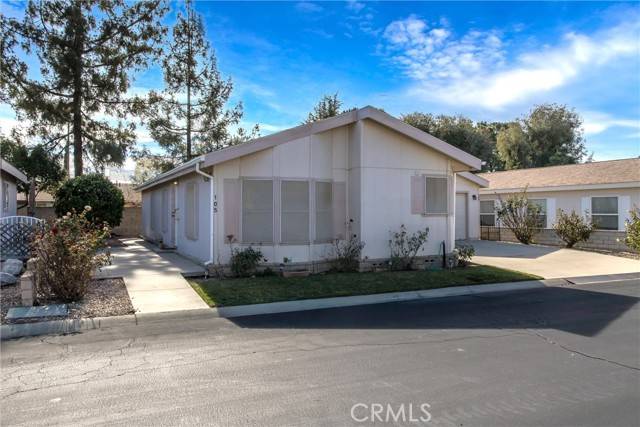 Banning, CA 92220,3800 W Wilson #105