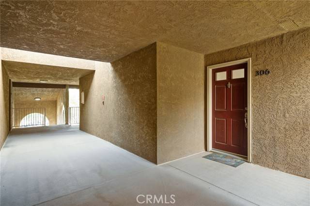 Corona, CA 92882,2350 Del Mar Way #306