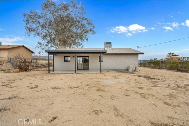 29 Palms, CA 92277,6437 Alfalfa Avenue