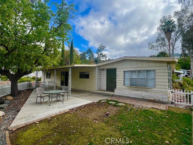 Highland, CA 92346,4040 Piedmont #149