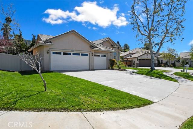 Yucaipa, CA 92399,13663 Village Court