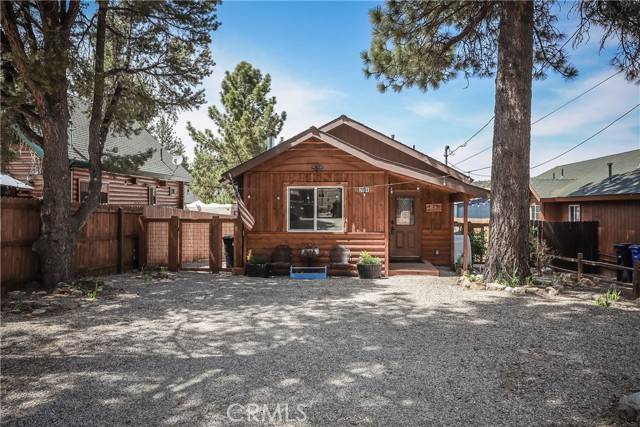 Big Bear City, CA 92314,2085 Shady Lane