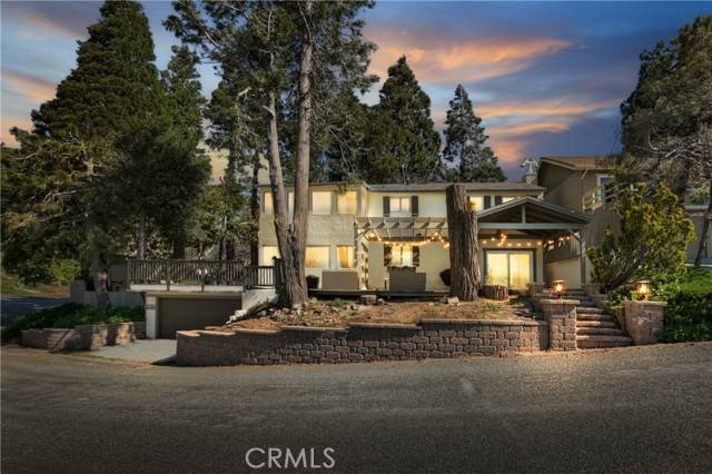 Crestline, CA 92325,22962 Valley View Drive