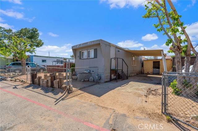 Hesperia, CA 92345,9426 Tamarisk #28