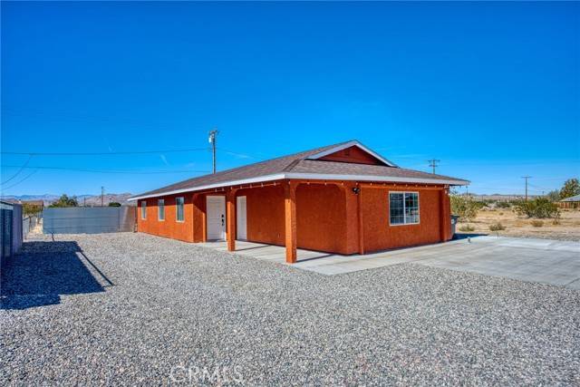 Joshua Tree, CA 92252,4992 1st Street