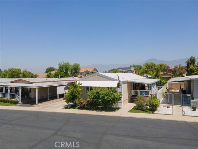 Redlands, CA 92374,1251 E Lugonia #19