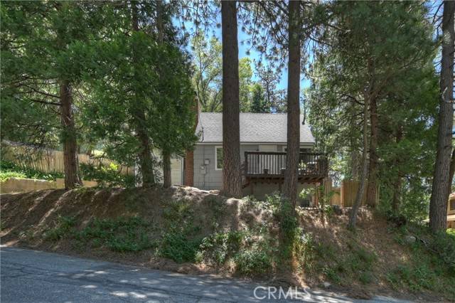 Twin Peaks, CA 92391,693 Longview Drive