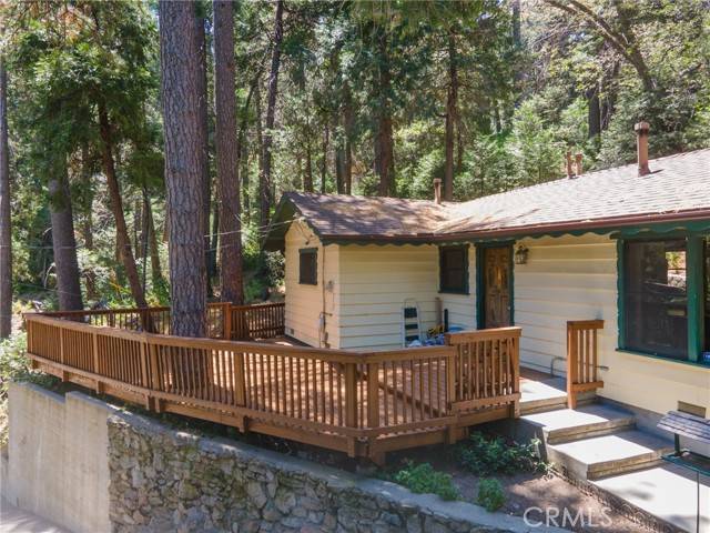 Crestline, CA 92325,24463 Bernard Drive