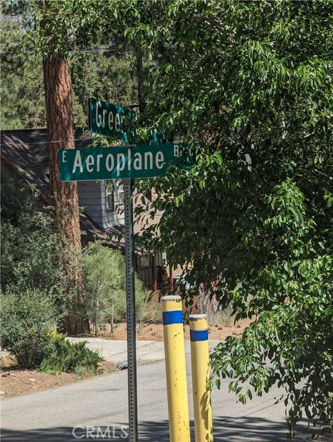 Big Bear City, CA 92314,0 W Aeroplane