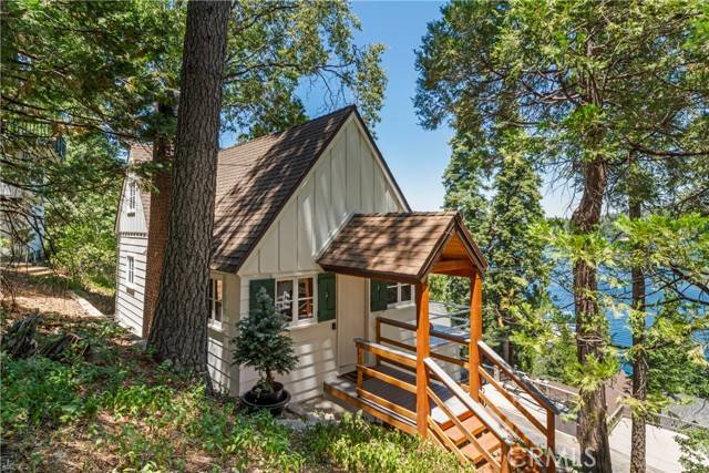 Lake Arrowhead, CA 92352,28901 Palisades Drive