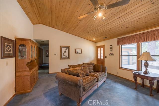 Big Bear City, CA 92314,489 Woodside Drive