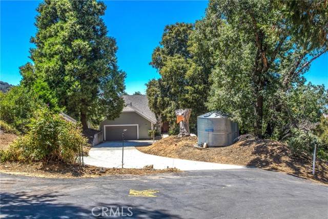 Oak Glen, CA 92399,39001 Harris Road