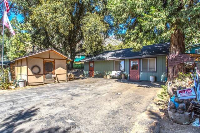 Oak Glen, CA 92399,39065 Oak Glen Road