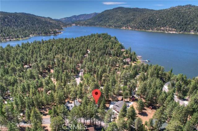 Big Bear Lake, CA 92315,39138 Chincapin Road