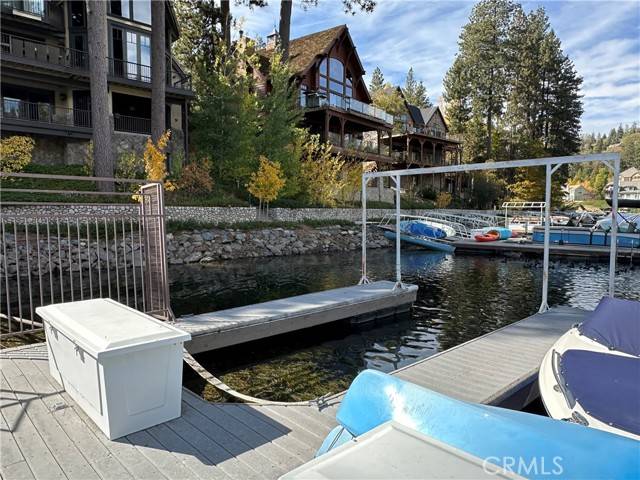 Lake Arrowhead, CA 92352,27442 Meadow Bay Drive