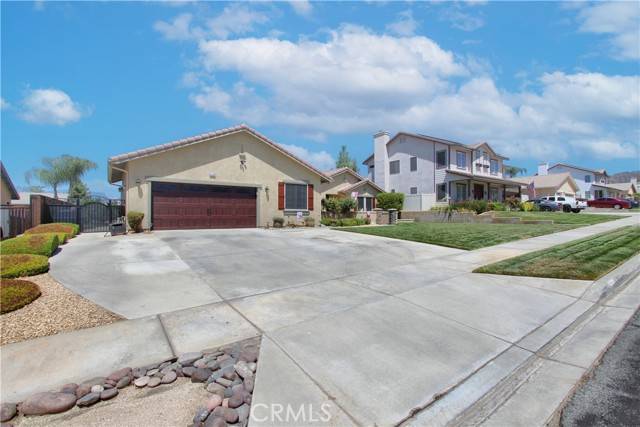 Yucaipa, CA 92399,35592 Oak Creek Drive