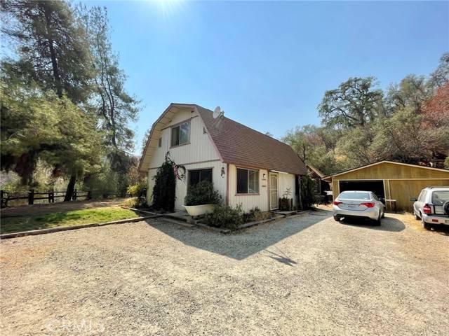 Squaw Valley, CA 93675,38167 Barberry Lane