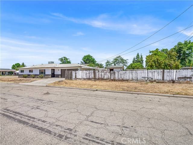 Sanger, CA 93657,1710 4th Street