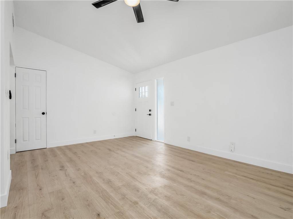 Visalia, CA 93292,1440 E Cecil Avenue