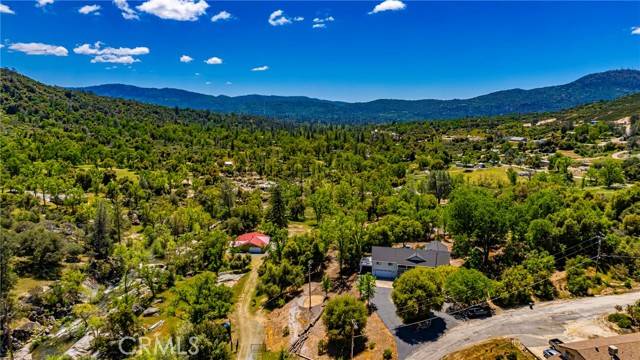 Oakhurst, CA 93644,41715 River Falls Road