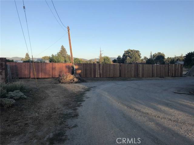 Hopland, CA 95449,362 Saint Marys