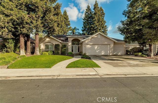 Reedley, CA 93654,440 S Redwood Drive