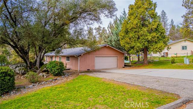 Oakhurst, CA 93644,40276 Redbud Drive