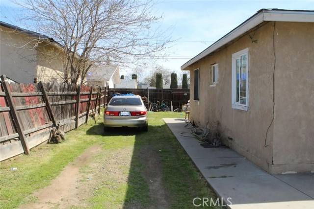 Madera, CA 93638,241 Hull Avenue