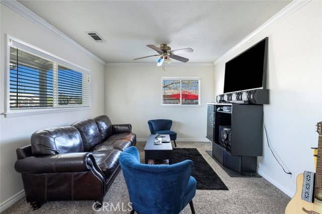 Coalinga, CA 93210,150 E Hawthorne Street