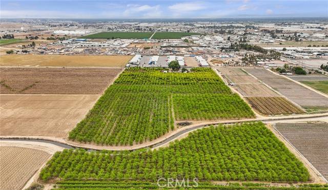 Fresno, CA 93725,2801 E American