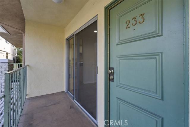 Glendale, CA 91206,121 Sinclair Avenue #233