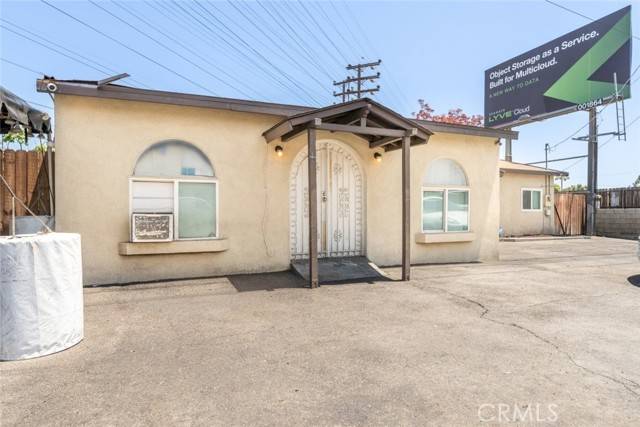 North Hollywood, CA 91606,6138 Vineland Avenue