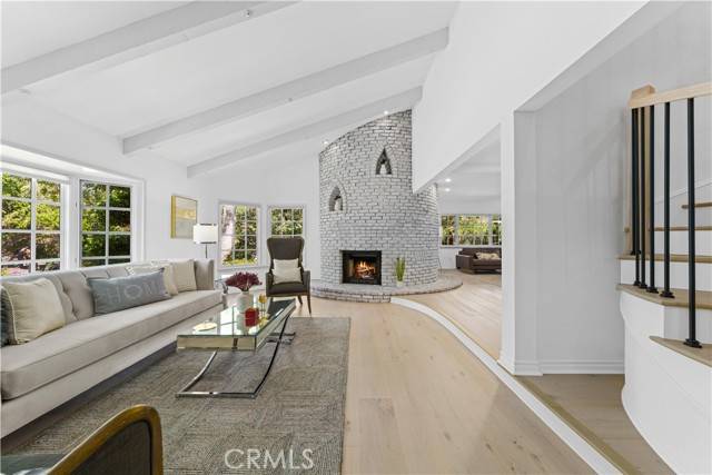 Glendale, CA 91208,1610 Colina Drive