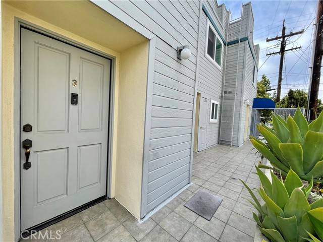 Glendale, CA 91207,315 Cameron Place #3