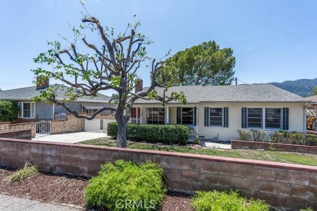 La Crescenta, CA 91214,2644 Mayfield Avenue