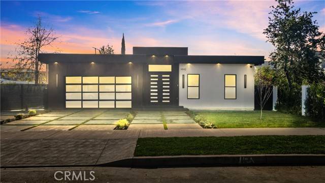 Sherman Oaks, CA 91401,14142 Emelita Street