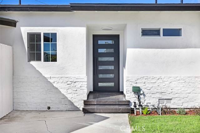 North Hollywood, CA 91605,11625 Keswick Street