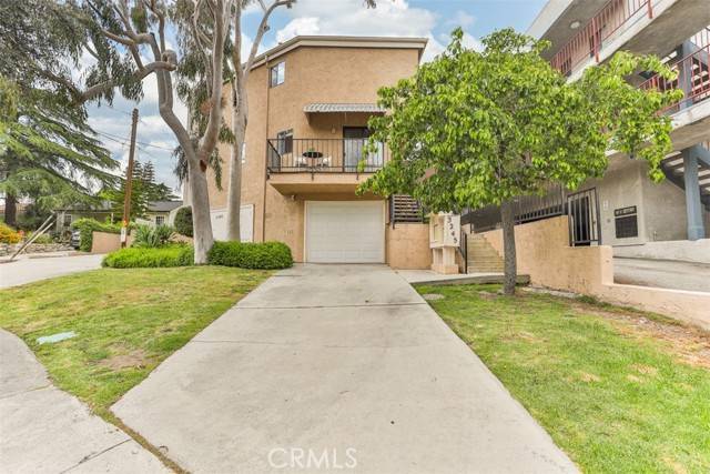 La Crescenta, CA 91214,3245 Altura Avenue #1