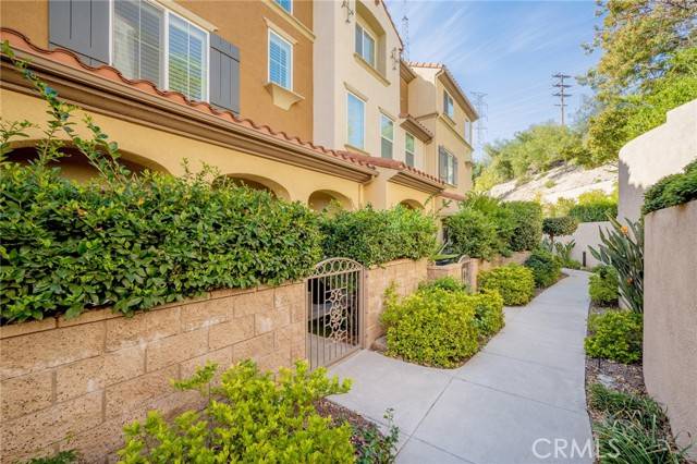 Granada Hills, CA 91344,15649 Odyssey Drive #79