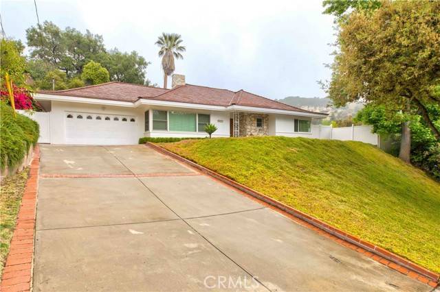 Glendale, CA 91208,2430 Risa Drive