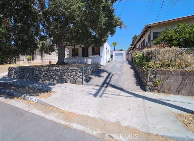 Tujunga, CA 91042,10318 Plainview Avenue