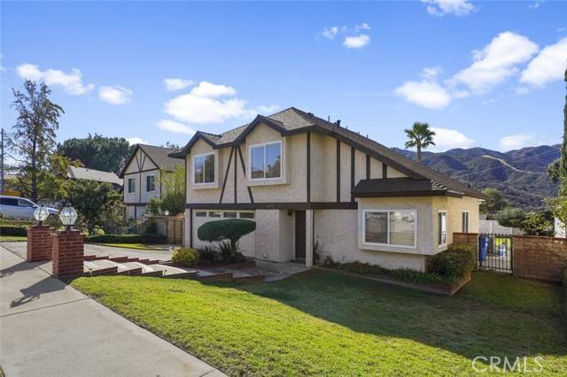 Tujunga, CA 91042,6352 Harman Drive