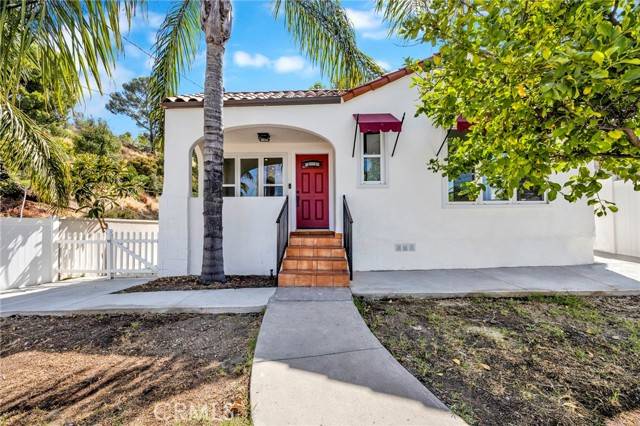 Tujunga, CA 91042,10648 Pinewood Avenue