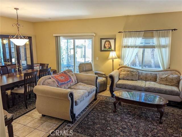 Sylmar, CA 91342,15721 Cobalt Street #113