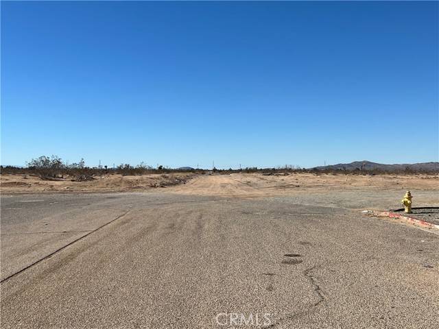 Adelanto, CA 92301,0 Verbena