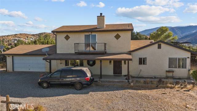 Pinon Hills, CA 92372,8676 Sky Line Drive