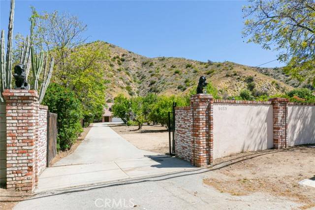 Sun Valley, CA 91352,9653 La Tuna Canyon Road