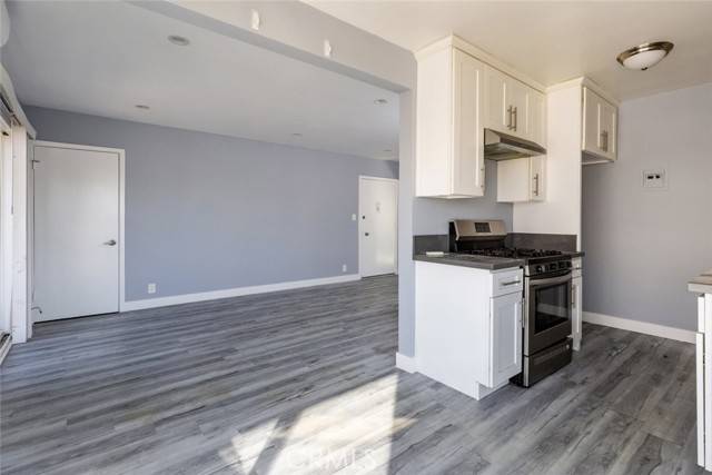 North Hollywood, CA 91606,6623 Troost Avenue #5